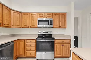 1929 Morningmist Dr, Silver Spring, MD 20906 - Photo 10