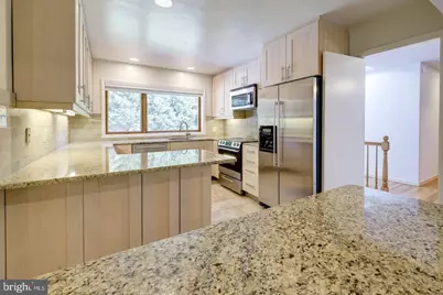 6710 Persimmon Tree Road, Bethesda, MD 20817 - Photo 8