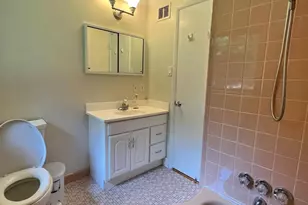 6710 Persimmon Tree Rd, Bethesda, MD 20817 - Photo 22