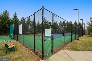 21 Sterling Ct, Rockville, MD 20850 - Photo 32