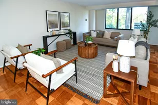 5225 Pooks Hill Rd, Bethesda, MD 20814 - Photo 4