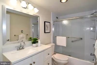 5225 Pooks Hill Road #222N, Bethesda, MD 20814 - Photo 18