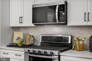 10000 Harper Vale Rd, Montgomery Village, MD 20886 - Photo 6