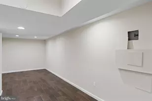 17004 Cashell Rd, Rockville, MD 20853 - Photo 56