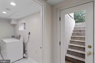 17004 Cashell Rd, Rockville, MD 20853 - Photo 60