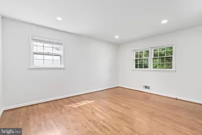 11710 Milbern Drive, Potomac, MD 20854 - Photo 10