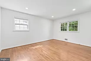 11710 Milbern Dr, Potomac, MD 20854 - Photo 10