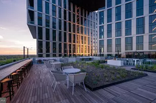 4710 Elm St, Bethesda, MD 20814 - Photo 38