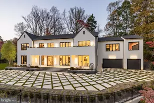 6605 Lybrook Ct, Bethesda, MD 20817 - Photo 2