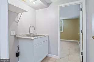 9 Coachlamp Ct, Silver Spring, MD 20906 - Photo 76