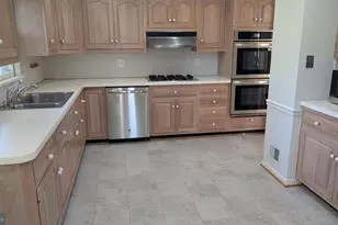 7063 Wolftree Ln, Rockville, MD 20852 - Photo 8