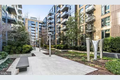 8300 Wisconsin Avenue #2B-1-404, Bethesda, MD 20814 - Photo 38