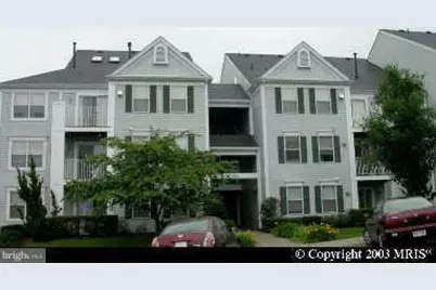 10010 Vanderbilt Circle #11-9, Rockville, MD 20850 - Photo 2