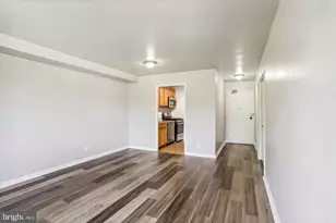 1900 Lyttonsville Rd, Silver Spring, MD 20910 - Photo 8