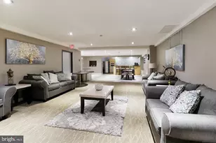 1900 Lyttonsville Rd, Silver Spring, MD 20910 - Photo 32