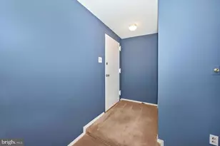 433 Christopher Ave, Gaithersburg, MD 20879 - Photo 2