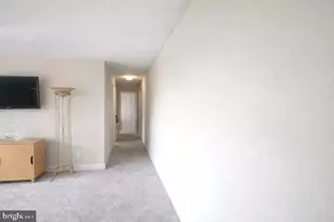 1220 Blair Mill Rd, Silver Spring, MD 20910 - Photo 12