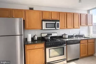 1220 Blair Mill Rd, Silver Spring, MD 20910 - Photo 10