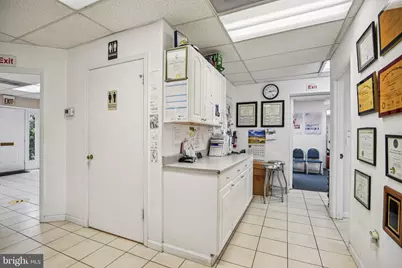 8909-8911 Shady Grove Court #1A, Gaithersburg, MD 20877 - Photo 14