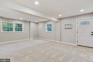 6408 81st St, Cabin John, MD 20818 - Photo 28