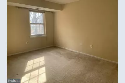 884 College Parkway #303, Rockville, MD 20850 - Photo 10