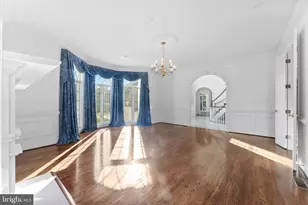 8709 Crider Brook Way, Potomac, MD 20854 - Photo 14
