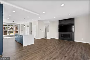 3927 Cranes Bill Ct, Rockville, MD 20852 - Photo 8