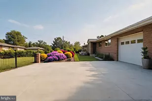 4104 Tulare Dr, Silver Spring, MD 20906 - Photo 2