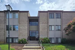 18905 Smoothstone Way, Gaithersburg, MD 20886 - Photo 1