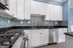 13802 Lambertina Pl, Rockville, MD 20850 - Photo 16