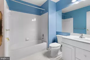 13802 Lambertina Pl, Rockville, MD 20850 - Photo 28