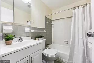 10436 Rockville Pike, Rockville, MD 20852 - Photo 12