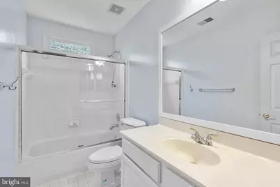 19105 Peach Blossom Court, Gaithersburg, MD 20879 - Photo 46