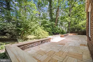 8849 Tuckerman Ln, Potomac, MD 20854 - Photo 90