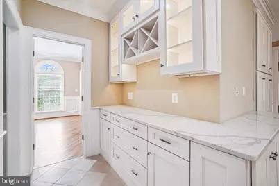 8849 Tuckerman Lane, Potomac, MD 20854 - Photo 18