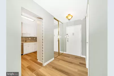 11801 Rockville Pike #910, Rockville, MD 20852 - Photo 2