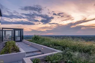 4710 Elm St, Bethesda, MD 20814 - Photo 32