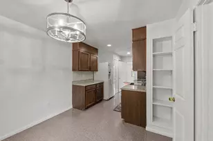 7654 Westlake Terrace, Bethesda, MD 20817 - Photo 4