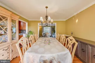 12125 Songbird Ln, Germantown, MD 20876 - Photo 10