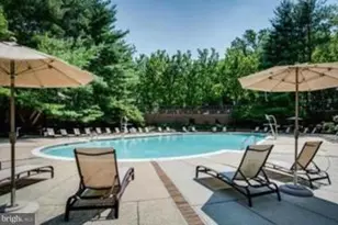 10101 Grosvenor Pl, Rockville, MD 20852 - Photo 26
