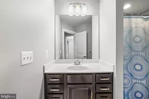 124 Kepler Dr, Gaithersburg, MD 20878 - Photo 26