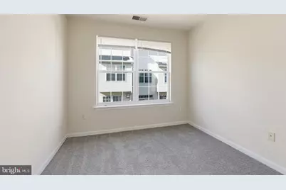 9718 Athletic Way, Gaithersburg, MD 20878 - Photo 20