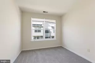 9718 Athletic Way, Gaithersburg, MD 20878 - Photo 20