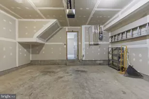 9718 Athletic Way, Gaithersburg, MD 20878 - Photo 26