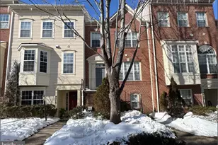 9718 Athletic Way, Gaithersburg, MD 20878 - Photo 28