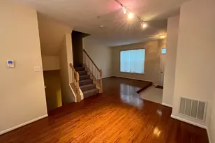 9718 Athletic Way, Gaithersburg, MD 20878 - Photo 4