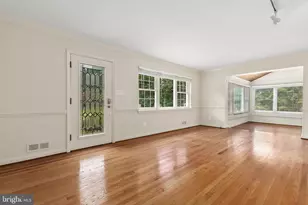 10601 Kinloch Rd, Silver Spring, MD 20903 - Photo 4