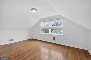 1702 Veirs Mill Rd, Rockville, MD 20851 - Photo 18