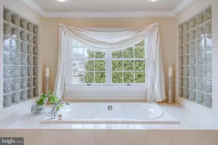 9327 Sprinklewood Ln, Potomac, MD 20854 - Photo 52