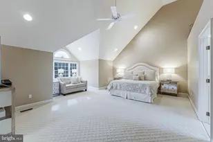 9327 Sprinklewood Ln, Potomac, MD 20854 - Photo 48